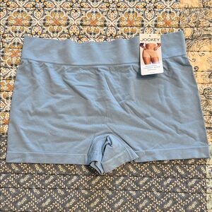 Jockey Coastline Women’s Seamfree Comfort Waist Boyshort, Lg